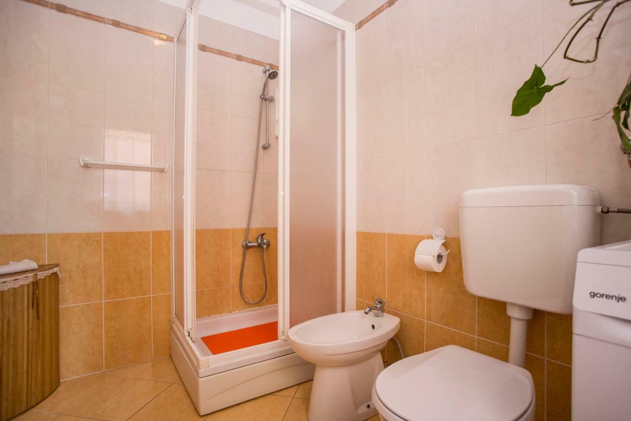 Apartment Beba Rovinj Exterior foto
